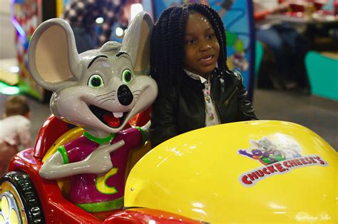 How to Have Fun at Chuck E. Cheese's ~ #ChuckECheeses - AnnMarie John