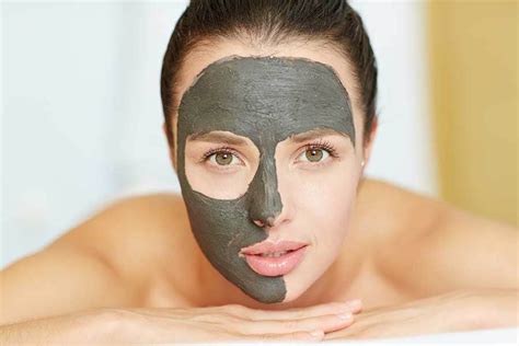 10 Best Activated Charcoal Face Masks in India (2019) | HotDeals 360