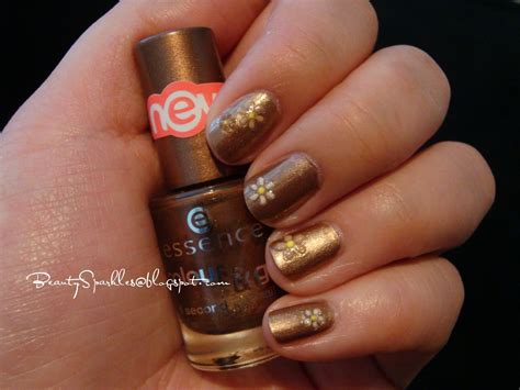 ♥ Beauty Sparkles: Essence Nail Polish - 33 Just In Case