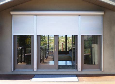 What are the benefits of rolling security shutters? - Daily Reuters