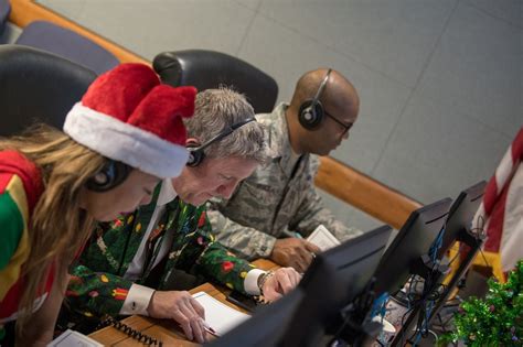 How to track Santa Claus: Follow his 2020 route live with NORAD’s map - pennlive.com