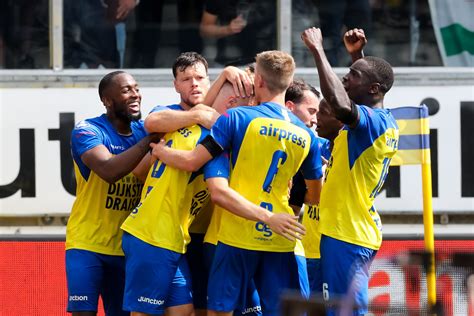 SC Cambuur krijgt te weinig bij rentree in Eredivisie - SC Cambuur