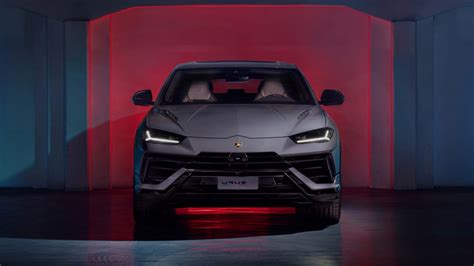 2023 Lamborghini Urus S Keeps It Subtle, Kinda - CNET