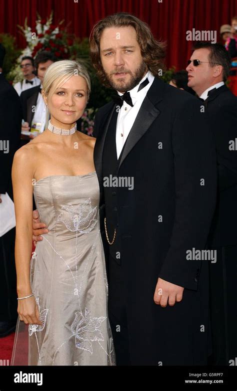 Oscars Russell Crowe Stock Photo - Alamy