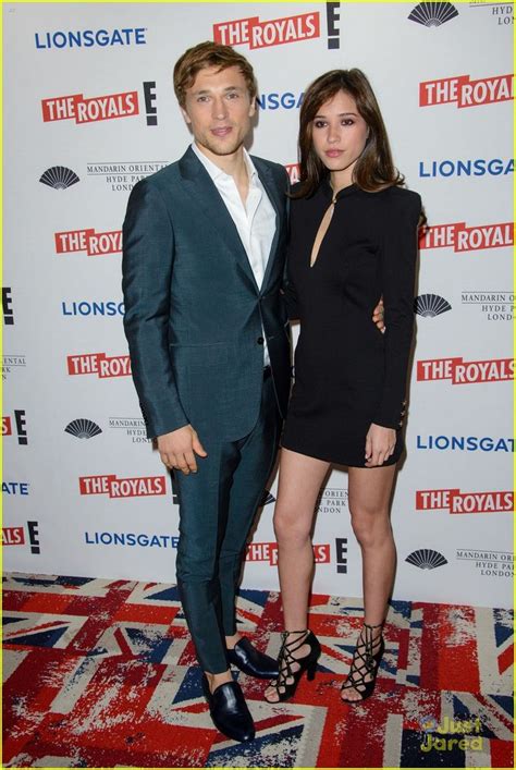 William Moseley Brings Girlfriend Kelsey Chow To 'The Royals' Premiere ...