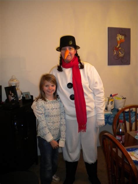 Jean's Crafty Corner: Frosty the Snowman Outfit