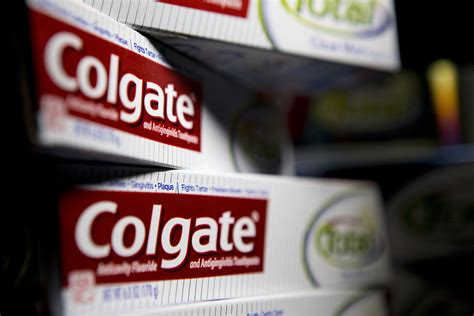 Colgate Total To Relaunch Without Triclosan Ingredient - Bloomberg