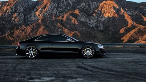 Black Audi RS5 HD Wallpaper - WallpaperFX