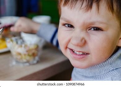 Face Little Boy Dining Table Cafe Stock Photo 1090874966 | Shutterstock