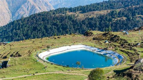 Auli Hill Station, Uttarakhand Stock Photo - Image of outdoor, india ...