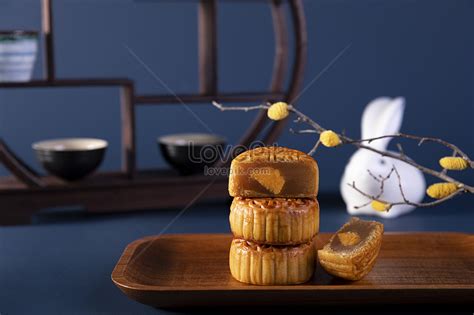 Mid-autumn Festival Mooncake Picture And HD Photos | Free Download On ...