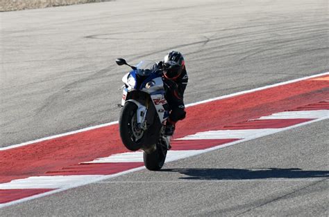 BMW HP4 Race vs. BMW S 1000 RR: COMPARISON TEST - Cycle News