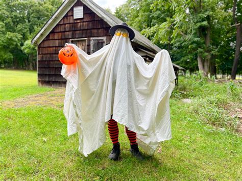 Ghost Halloween Costume Ideas