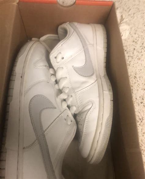 Anyone know what’s the resell price for these 2002 Low Dunks? : r/Sneakers