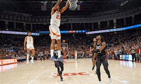 Texas basketball is No. 4 in latest AP Poll