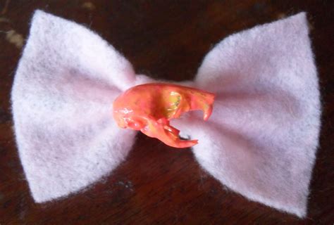 Blog to Bunny Banana: Rat Skull Bow Ties