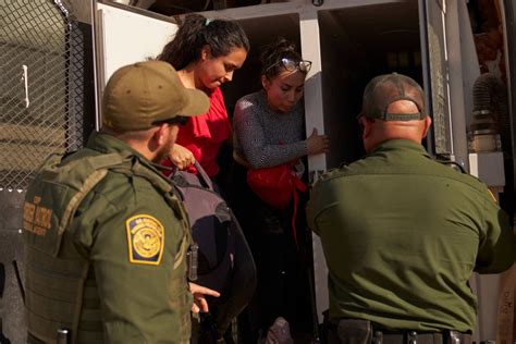 Border Patrol Tracking Migrant Caravan as Midterm Race Hits Home Stretch - Newsweek