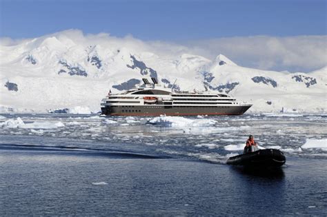 Antarctica luxury expedition cruises