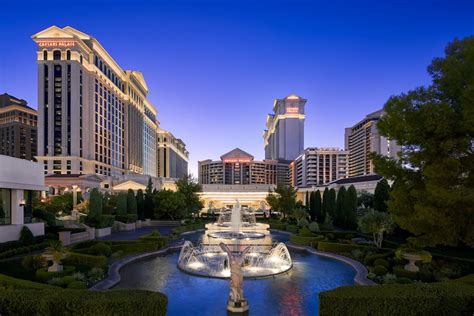 Caesars Palace - Resort & Casino: 2020 Pictures, Reviews, Prices & Deals | Expedia.ca