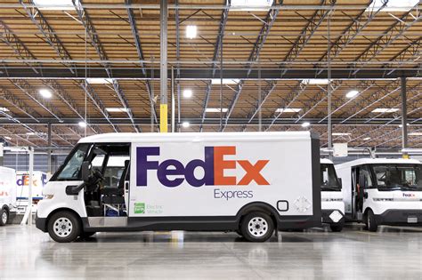 FedEx now has 150 electric delivery vans in California | Popular Science