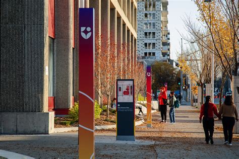 Campus Wayfinding - Hi Signs