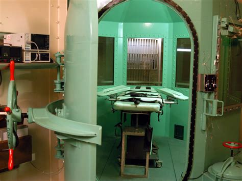 Execution chamber - Wikipedia