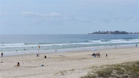 Tugun Beach | Brown Signs