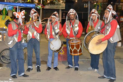 Fife Bands (Banda de Pífanos) - Pesquisa Escolar