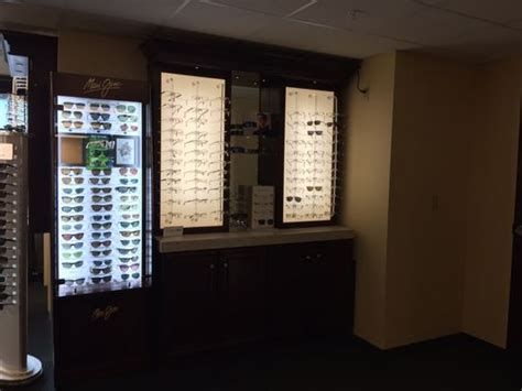 LAKE EYE ASSOCIATES - Updated December 2024 - 1852 Mayo Dr, Tavares, Florida - Eyewear ...