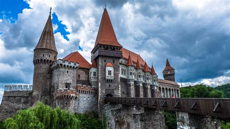 Transylvania travel guide - RomaniaTourStore