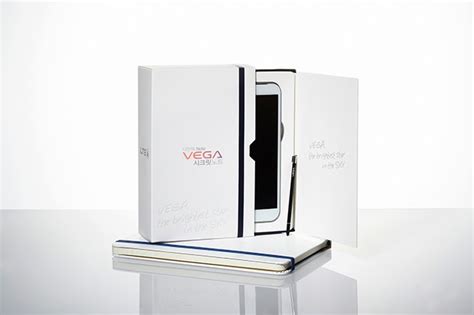 Pantech VEGA Secret Note Smartphone Packaging on Packaging of the World ...