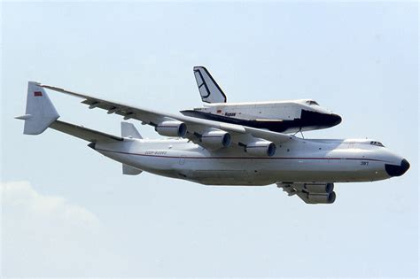 aerodynamics - Why does An-225 have anhedral wings though it is a cargo aircraft? - Aviation ...