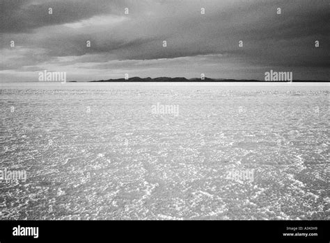 Salar de Uyuni Bolivia The largest and highest salt lake in the world Stock Photo - Alamy
