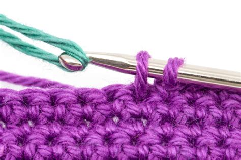 Change Colors in Crochet for Every Stitch in Rounds and Rows | Supergurumi