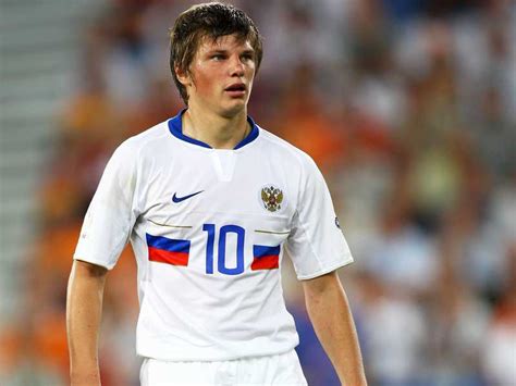 Gunners step up bid for Arshavin