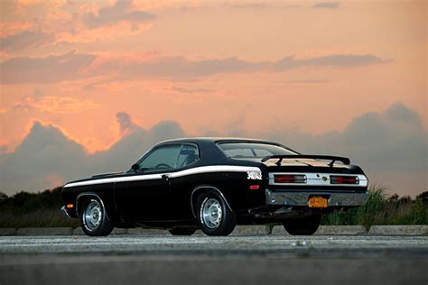 A Family Tradition: 1972 Plymouth Duster 340