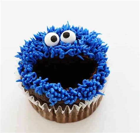 cookie monster cupcakes | i am baker