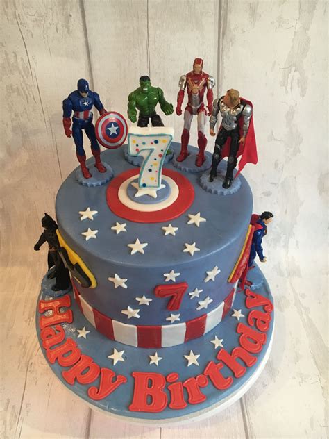 Avenger birthday cake | Avengers birthday cakes, Superhero birthday cake, 6th birthday cakes