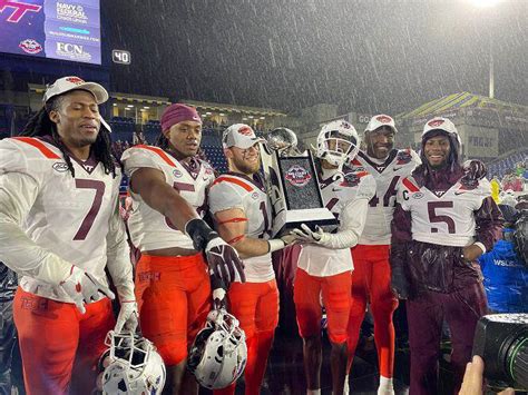 Drones handles rain, leads Virginia Tech to 41-20 win over No. 23 ...