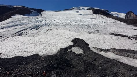 Mount Adams via Mazama Glacier : Trip Reports : SummitPost