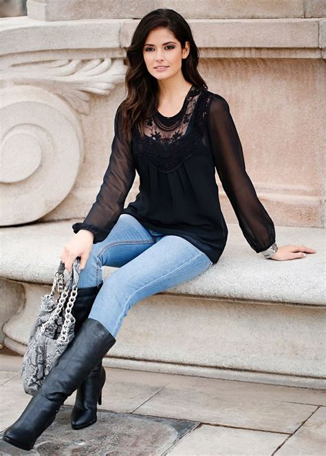 Carla Ossa - | Fashion, Women, Jeans and black boots