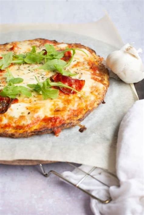 Keto Cauliflower Pizza Crust Recipe | Keto Size Me