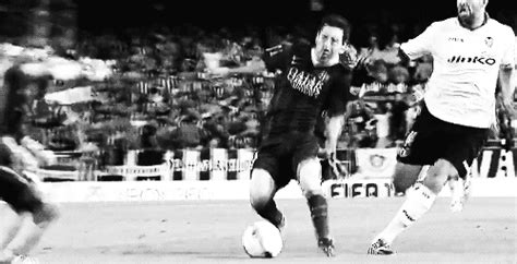 lionel andres messi footballplayer gif | WiffleGif