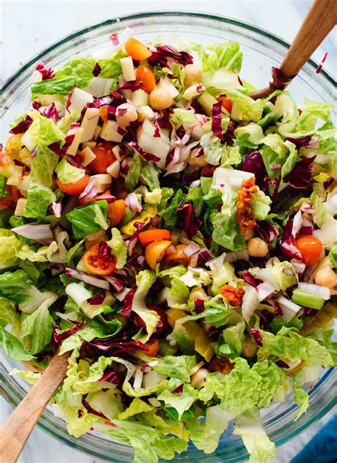 Truly the best Italian chopped salad recipe, with chopped fresh greens ...