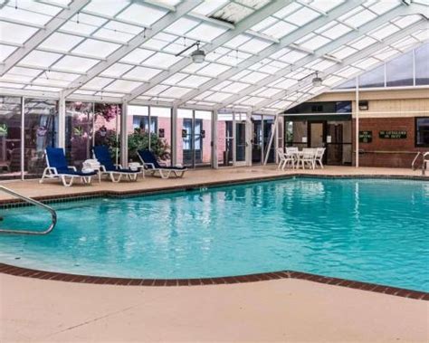 Pet Friendly Hotels in Virginia Beach VA | TripsWithPets