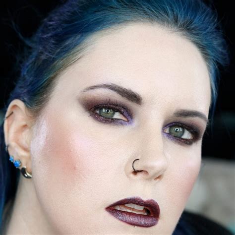 13 Best Gothic Makeup Brands for 2019 - Cruelty-free Beauty