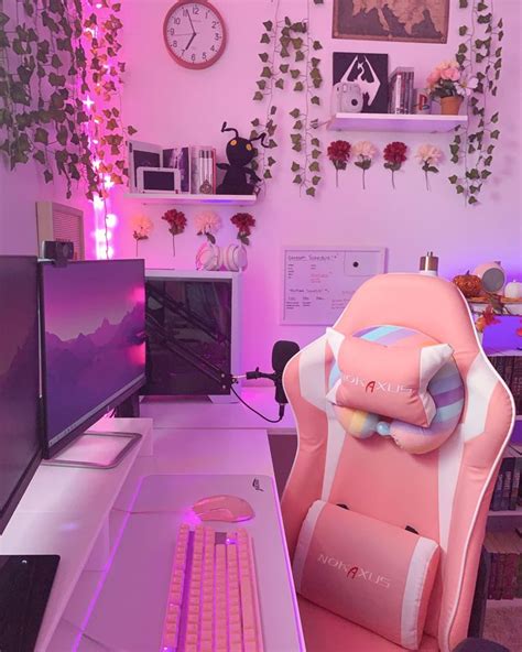 Aesthetic GamerGirl Streaming/Gaming PC Setup! in 2021 | Video game ...