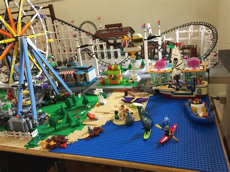 LEGO Theme Park MoC V1