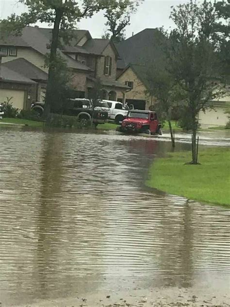 Overflowing Lake Conroe floods North Montgomery County homes