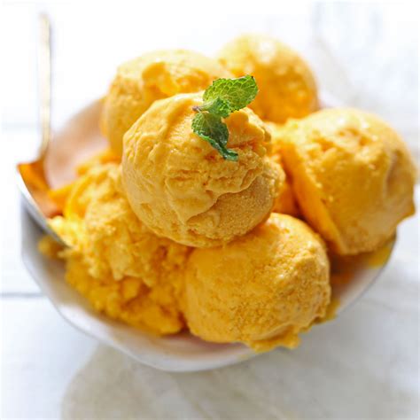 Mango Ice Cream Recipe - Fun FOOD Frolic